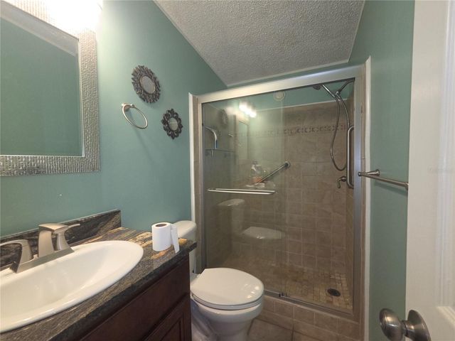 332 VICTORIA DRIVE, Haines City, FL 33844
