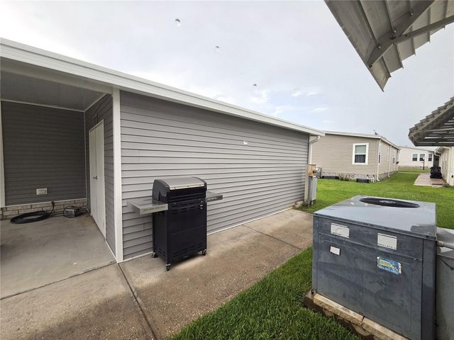 332 VICTORIA DRIVE, Haines City, FL 33844