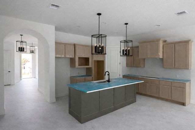 150 William Hersee DR, Bastrop, TX 78602