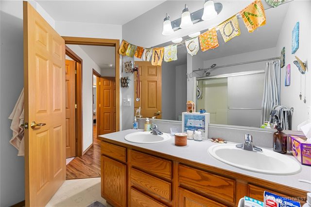 17811 Gilbert Street SE, Tenino, WA 98589