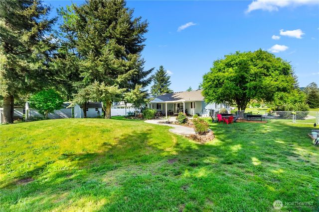 17811 Gilbert Street SE, Tenino, WA 98589