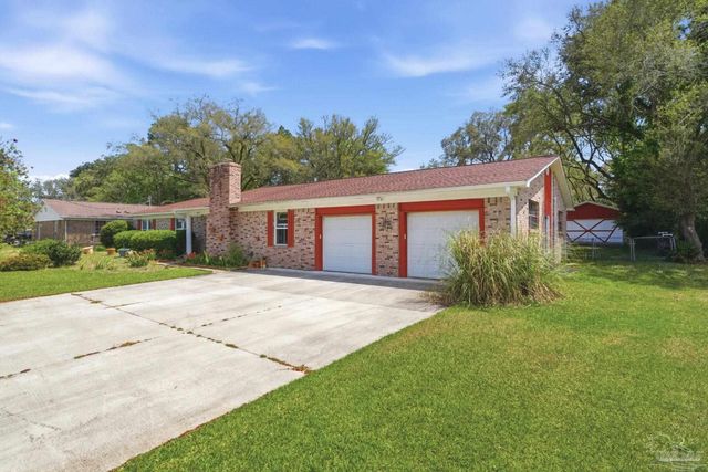 10827 Berryhill Rd, Pensacola, FL 32506