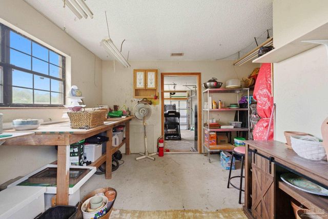10827 Berryhill Rd, Pensacola, FL 32506