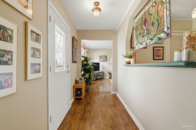 10827 Berryhill Rd, Pensacola, FL 32506