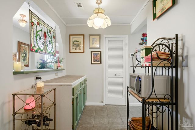 10827 Berryhill Rd, Pensacola, FL 32506