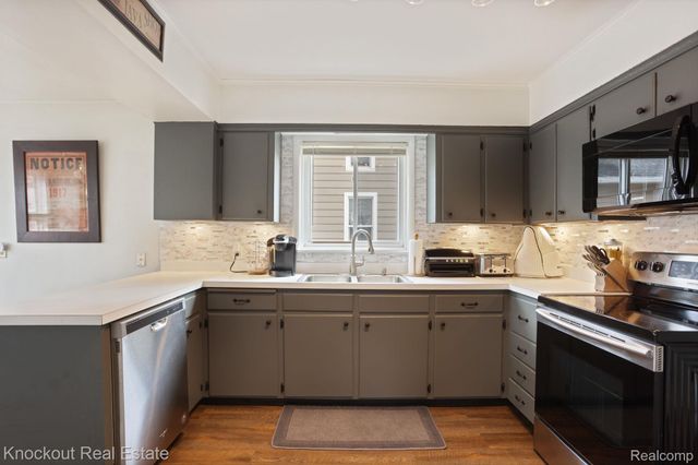 1806 Mackinaw Street, Saginaw, MI 48602