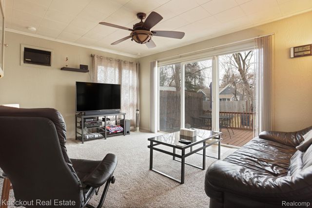 1806 Mackinaw Street, Saginaw, MI 48602