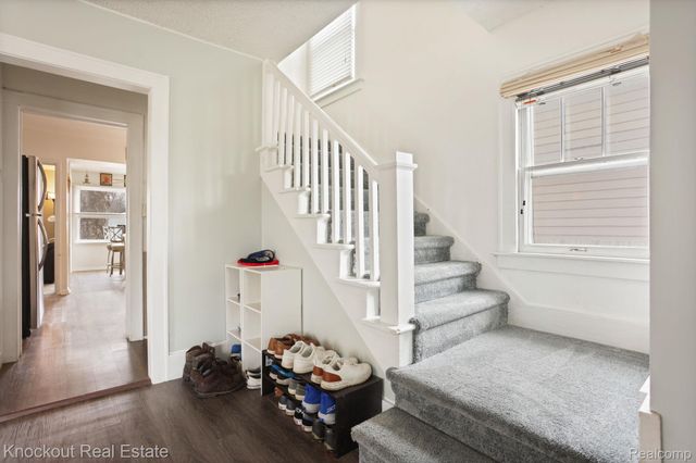 1806 Mackinaw Street, Saginaw, MI 48602