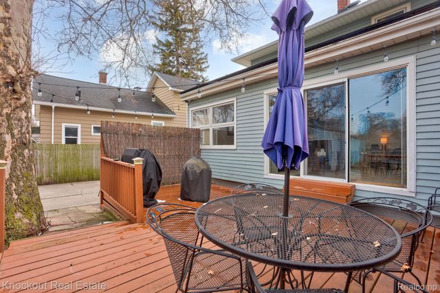 1806 Mackinaw Street, Saginaw, MI 48602