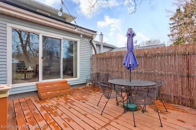 1806 Mackinaw Street, Saginaw, MI 48602