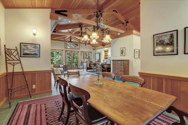 464 Monroe St, Nevada City, CA 95959