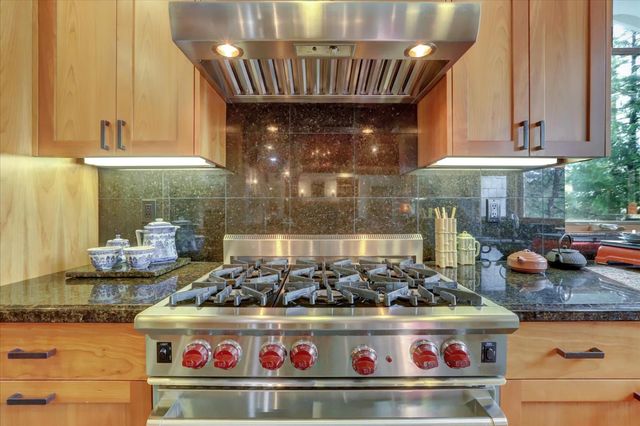 464 Monroe St, Nevada City, CA 95959