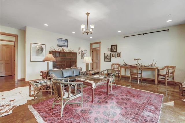 464 Monroe St, Nevada City, CA 95959