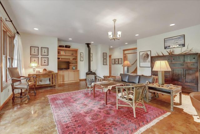 464 Monroe St, Nevada City, CA 95959