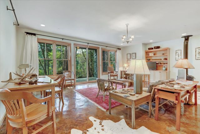 464 Monroe St, Nevada City, CA 95959