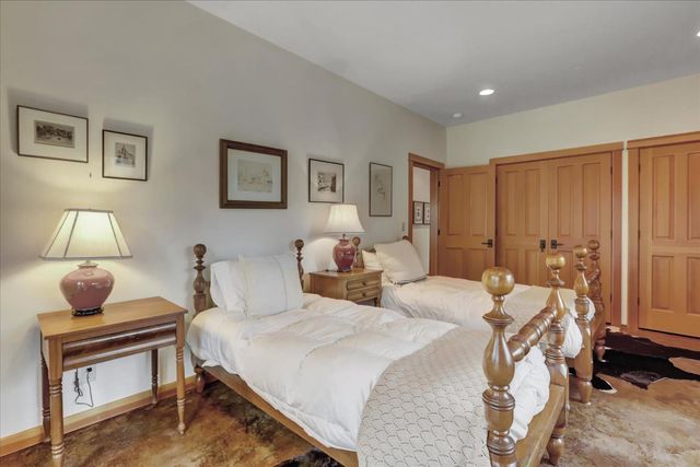 464 Monroe St, Nevada City, CA 95959