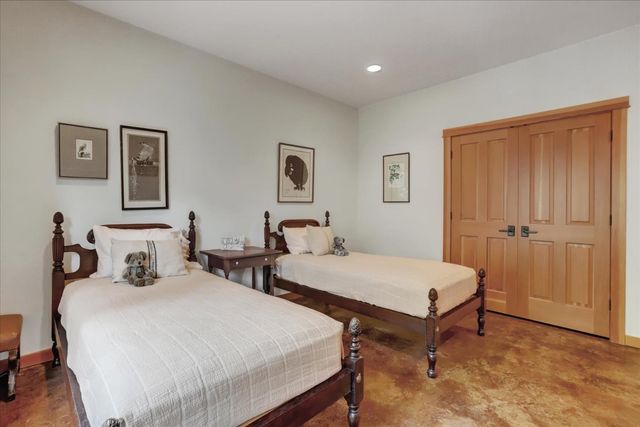 464 Monroe St, Nevada City, CA 95959