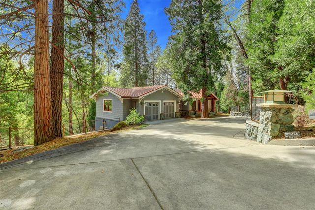 464 Monroe St, Nevada City, CA 95959