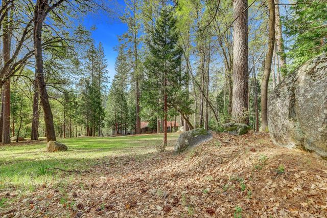 464 Monroe St, Nevada City, CA 95959
