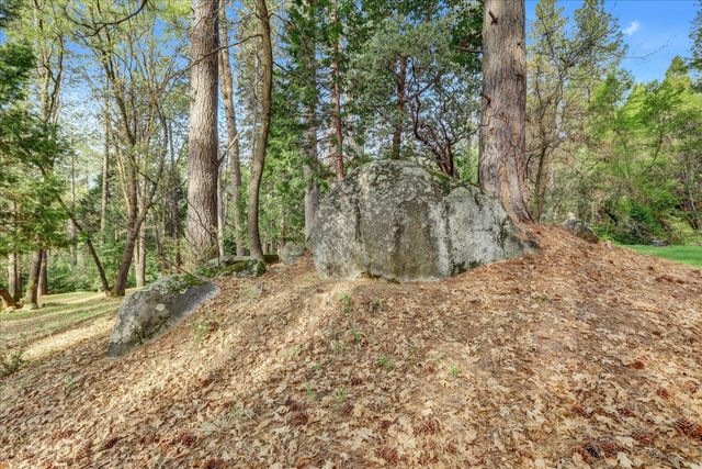 464 Monroe St, Nevada City, CA 95959