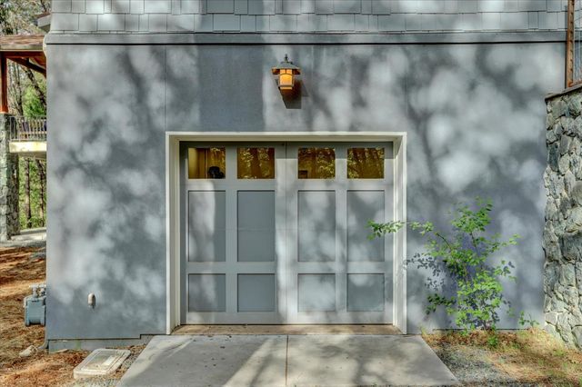 464 Monroe St, Nevada City, CA 95959