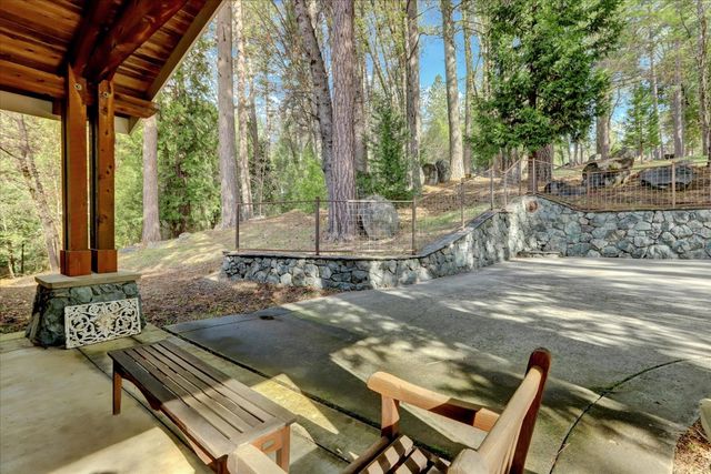 464 Monroe St, Nevada City, CA 95959
