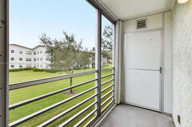 310 Mansfield H 310, Boca Raton, FL 33434