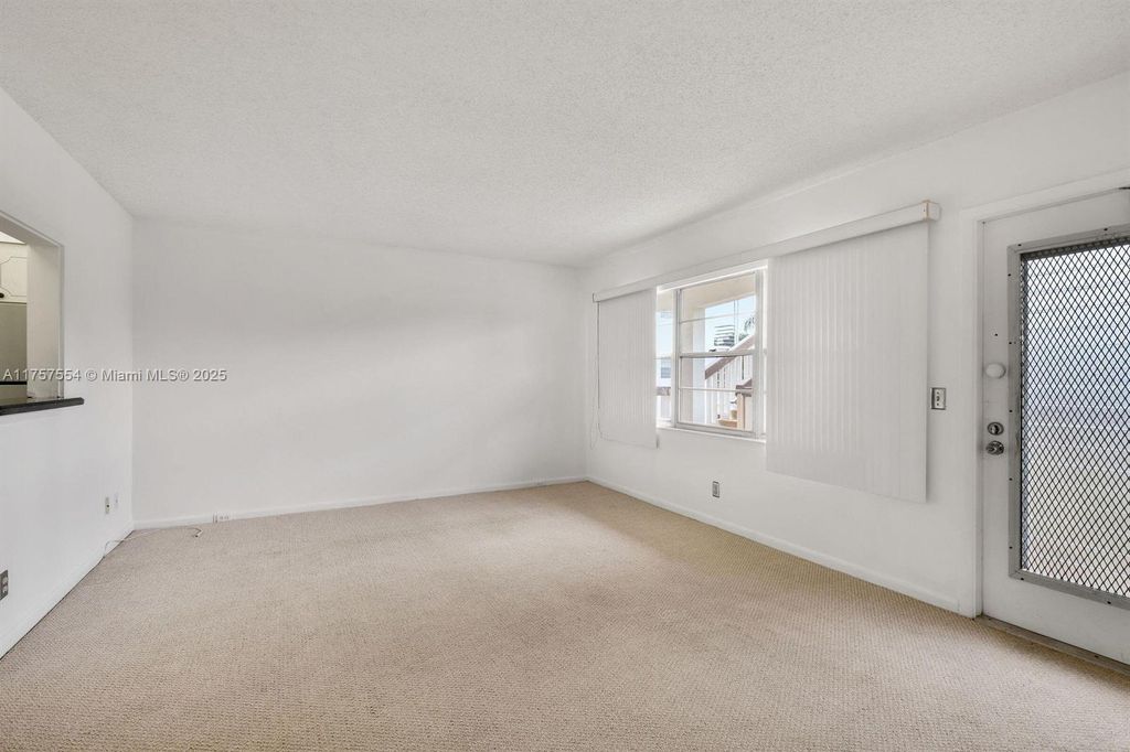 310 Mansfield H 310, Boca Raton, FL 33434