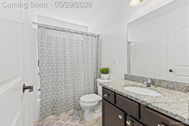 30925 Asbury Hill Drive, New Hudson, MI 48165