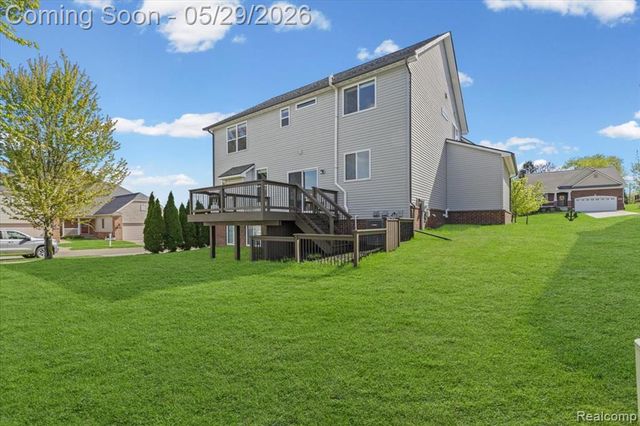 30925 Asbury Hill Drive, New Hudson, MI 48165