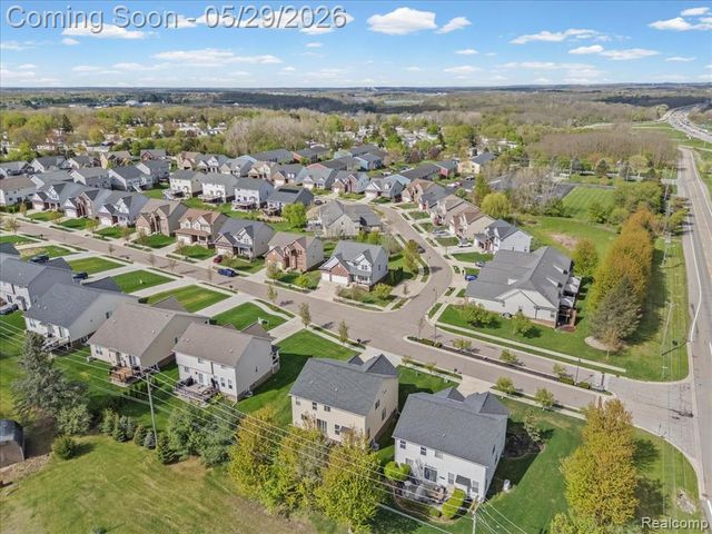30925 Asbury Hill Drive, New Hudson, MI 48165