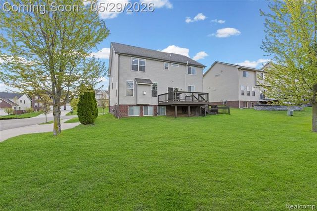 30925 Asbury Hill Drive, New Hudson, MI 48165