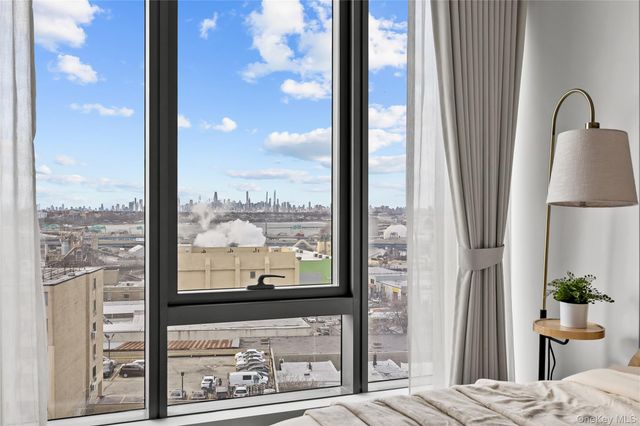 33-71 Prince Street 13D, Flushing, NY 11354