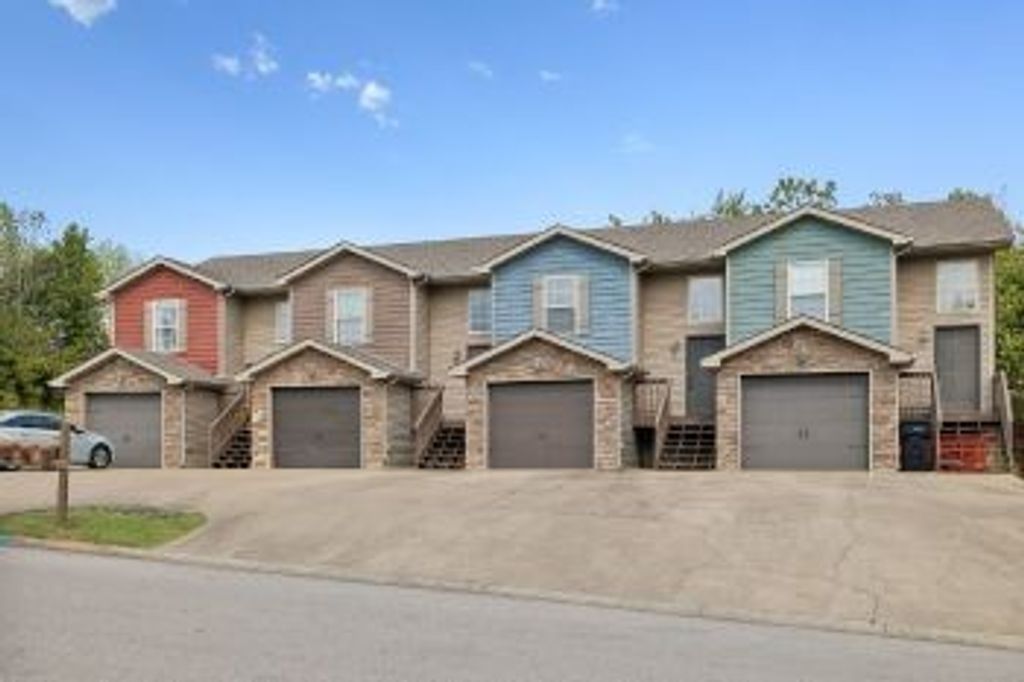 1723 Thistlewood Dr Apt C, Clarksville, TN 37042