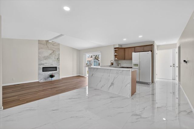 13074 Churchill Drive, Sterling Heights, MI 48313