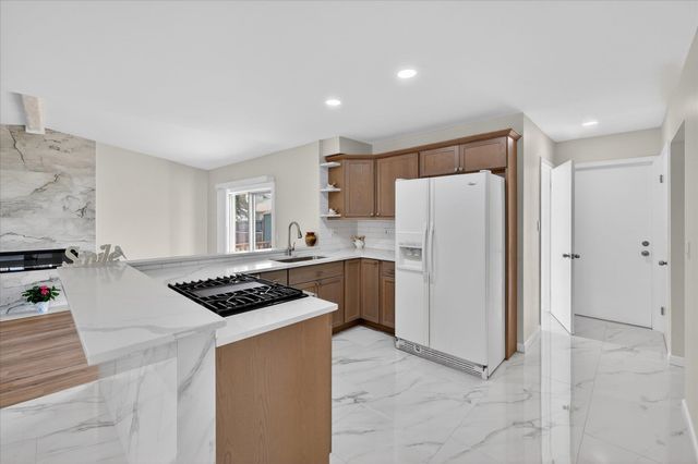 13074 Churchill Drive, Sterling Heights, MI 48313