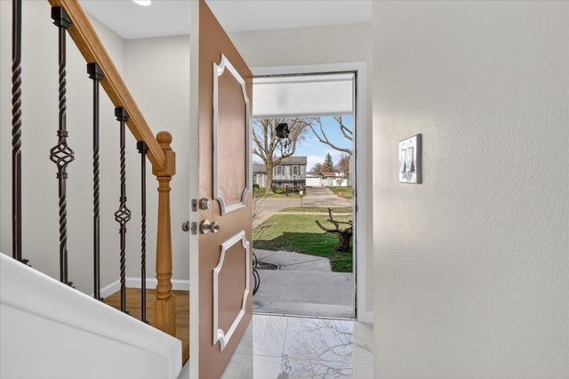 13074 Churchill Drive, Sterling Heights, MI 48313