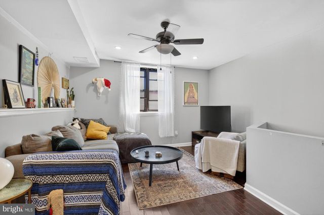 1418 S 8TH ST, Philadelphia, PA 19147