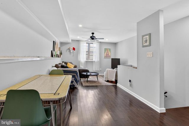 1418 S 8TH ST, Philadelphia, PA 19147
