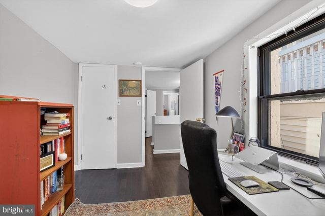 1418 S 8TH ST, Philadelphia, PA 19147