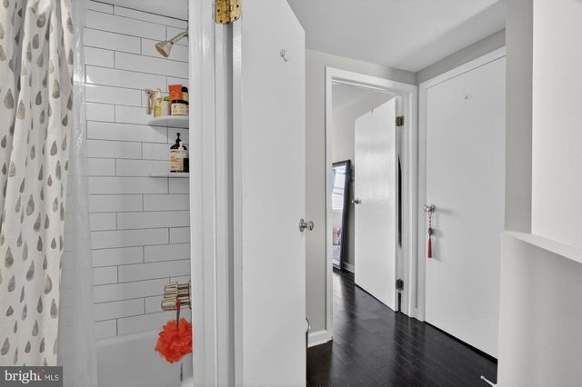 1418 S 8TH ST, Philadelphia, PA 19147