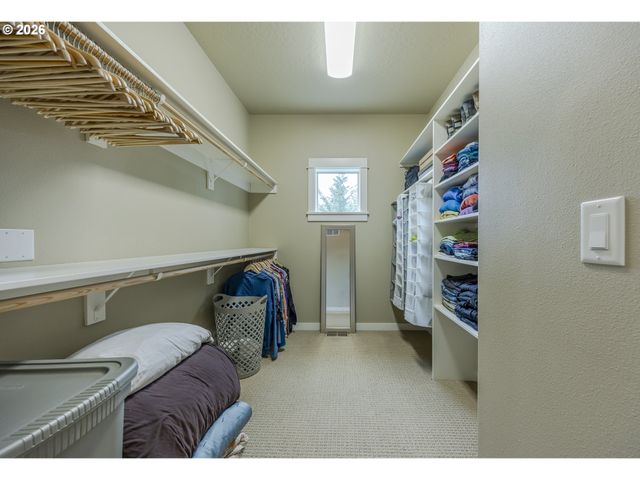 1865 E 43RD Ave, Eugene, OR 97405