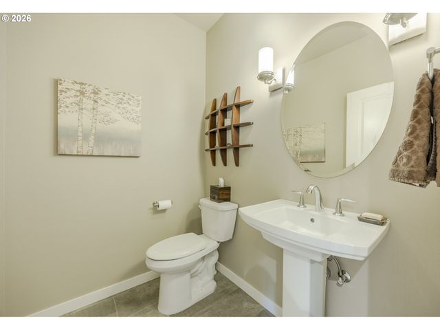 1865 E 43RD Ave, Eugene, OR 97405