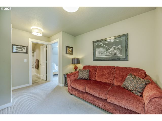 1865 E 43RD Ave, Eugene, OR 97405