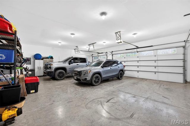 2 Country Trails Court, Moscow Mills, MO 63362