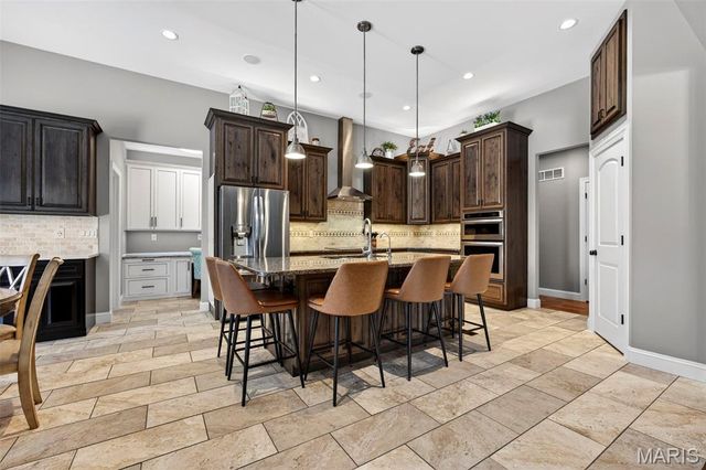2 Country Trails Court, Moscow Mills, MO 63362