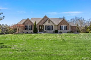 2 Country Trails Court, Moscow Mills, MO 63362