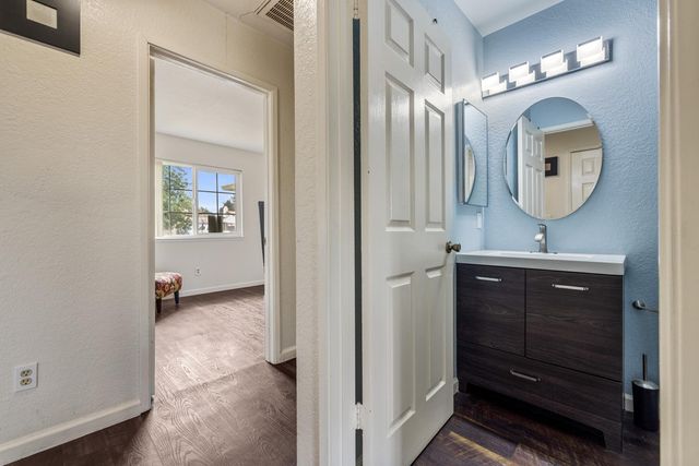 2619 Claridge Ln, Stockton, CA 95210