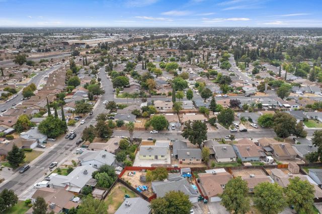 2619 Claridge Ln, Stockton, CA 95210