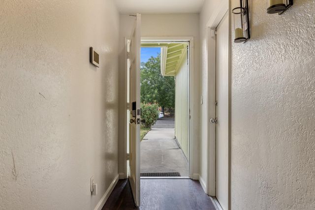 2619 Claridge Ln, Stockton, CA 95210